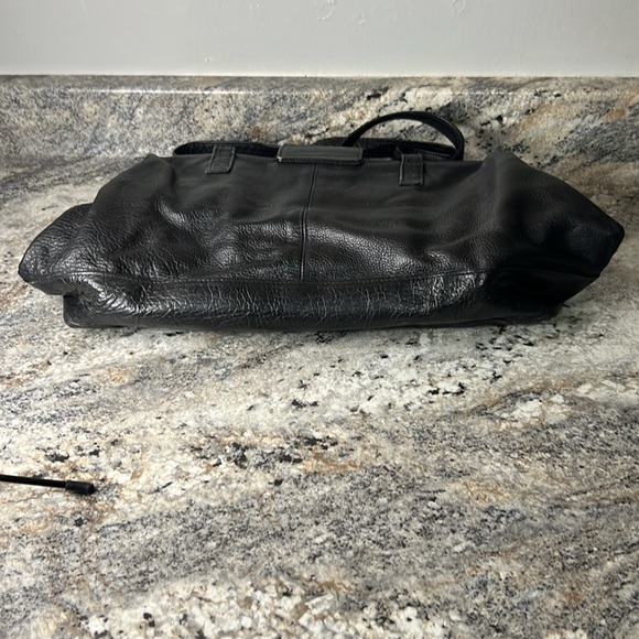 Tribeca by Kenneth Cole genuine leather handbag for women - Picture 7 of 7